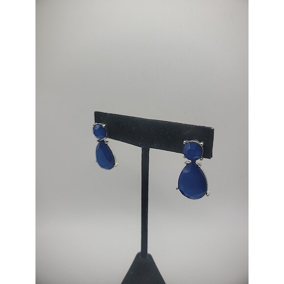 Vintage Earrings Pierced Post Stud Blue Drop Faceted Jewelry Costume - Picture 9 of 16